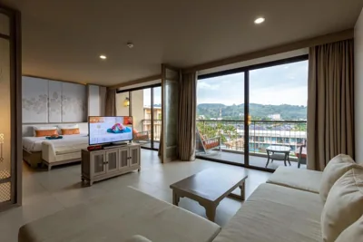 Junior Suite mit Poolblick — Proud Phuket, Naiyang Beach