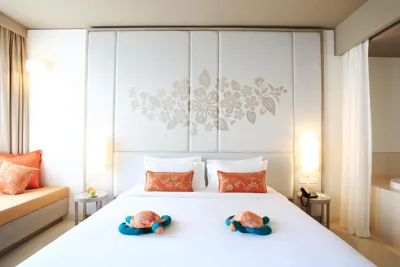Superior-Doppel- oder Zweibettzimmer mit Poolblick — Proud Phuket, Naiyang Beach